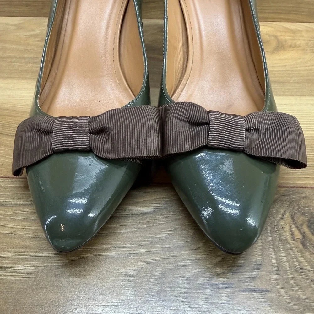 LL‎ BEAN Bow Pumps Womens 8 M Green Patent Leather Bow